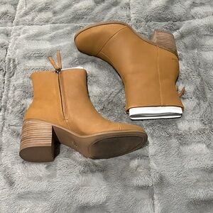 Toms Camel Ankle Booties